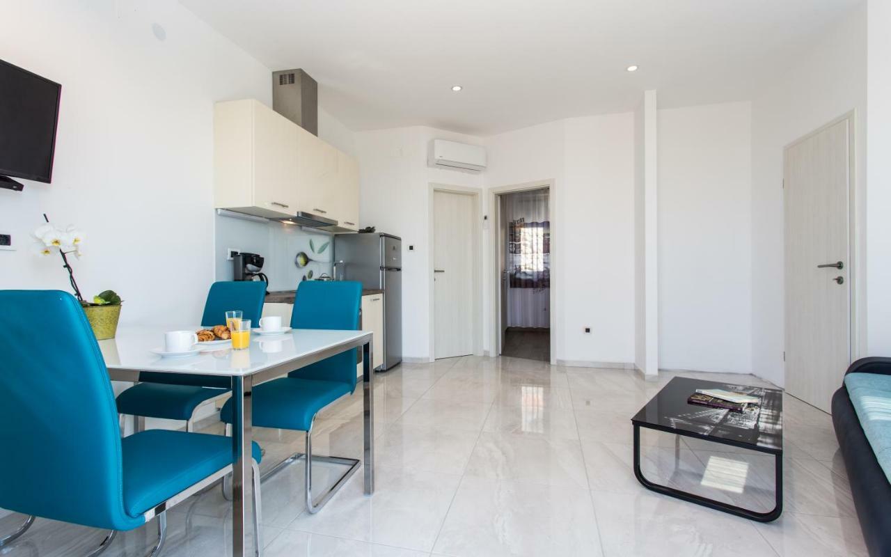 Apartma Natalija *